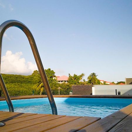 Studio Avec Piscine, A 3 Minutes A Pied Des Plages Sainte-Anne  Exteriér fotografie